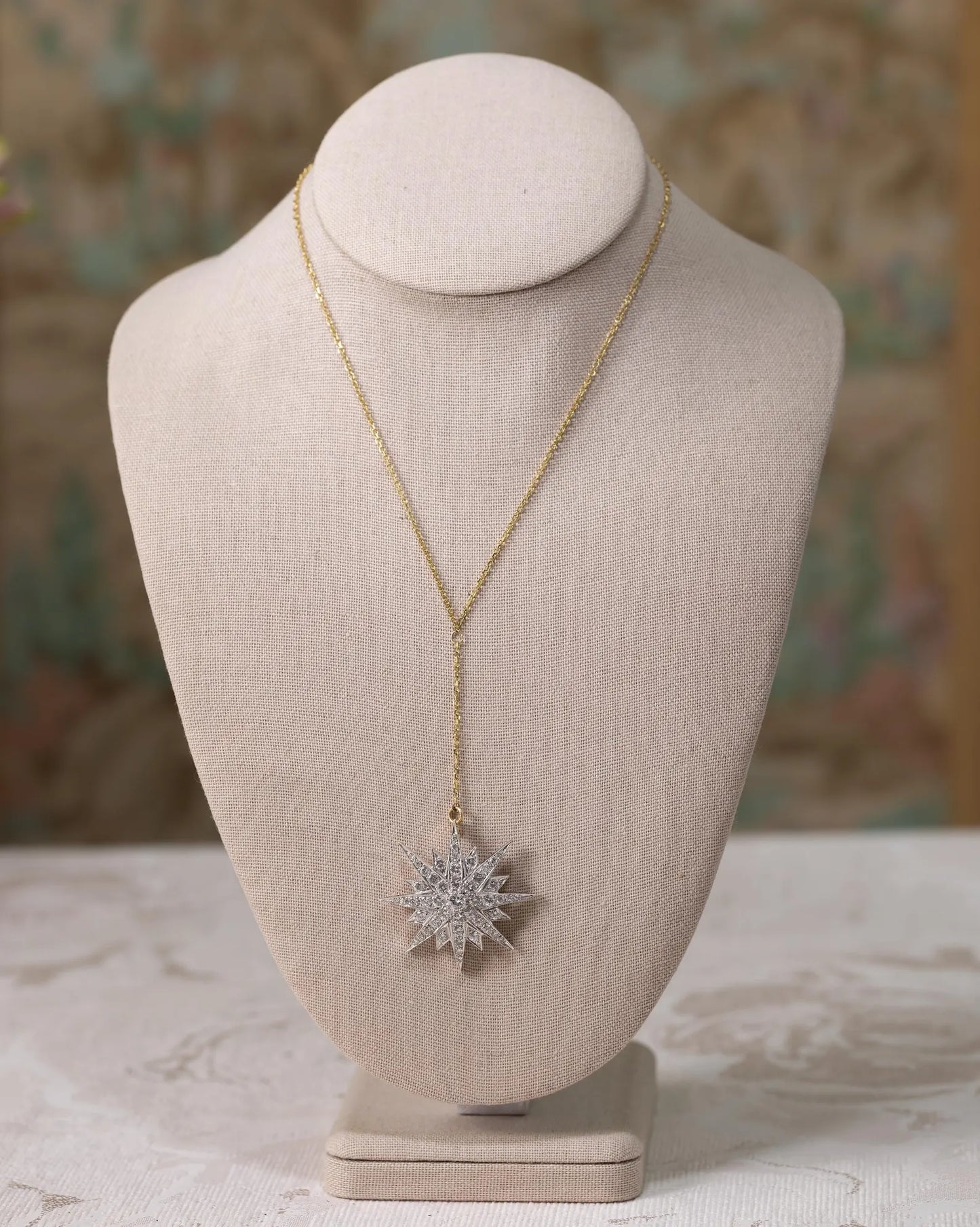 Diamond Starburst Lariat